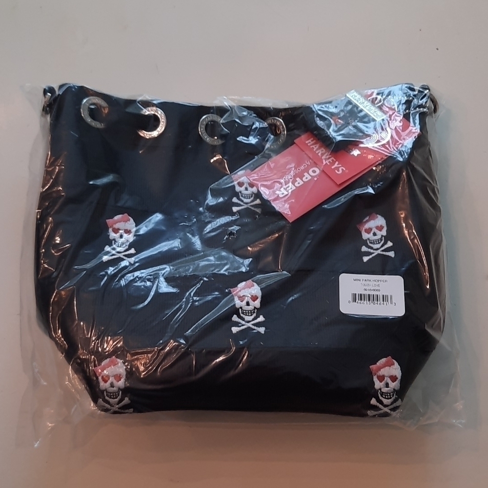 NWT Harveys Seatbelt Tough Love Mini Park Hopper Collector Series